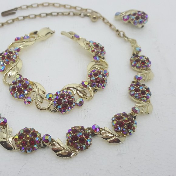 Vtg. Raspberry Rhinestone Set - Picture 14 of 16